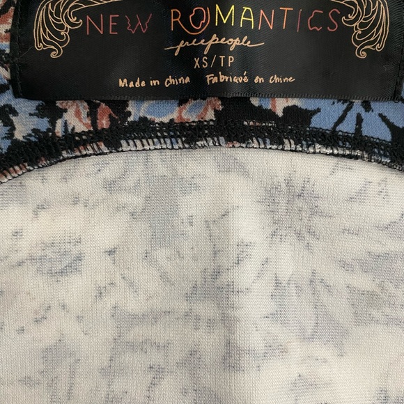Free People New Romantics Floral Button Down Crop, XS - Picture 4 of 6